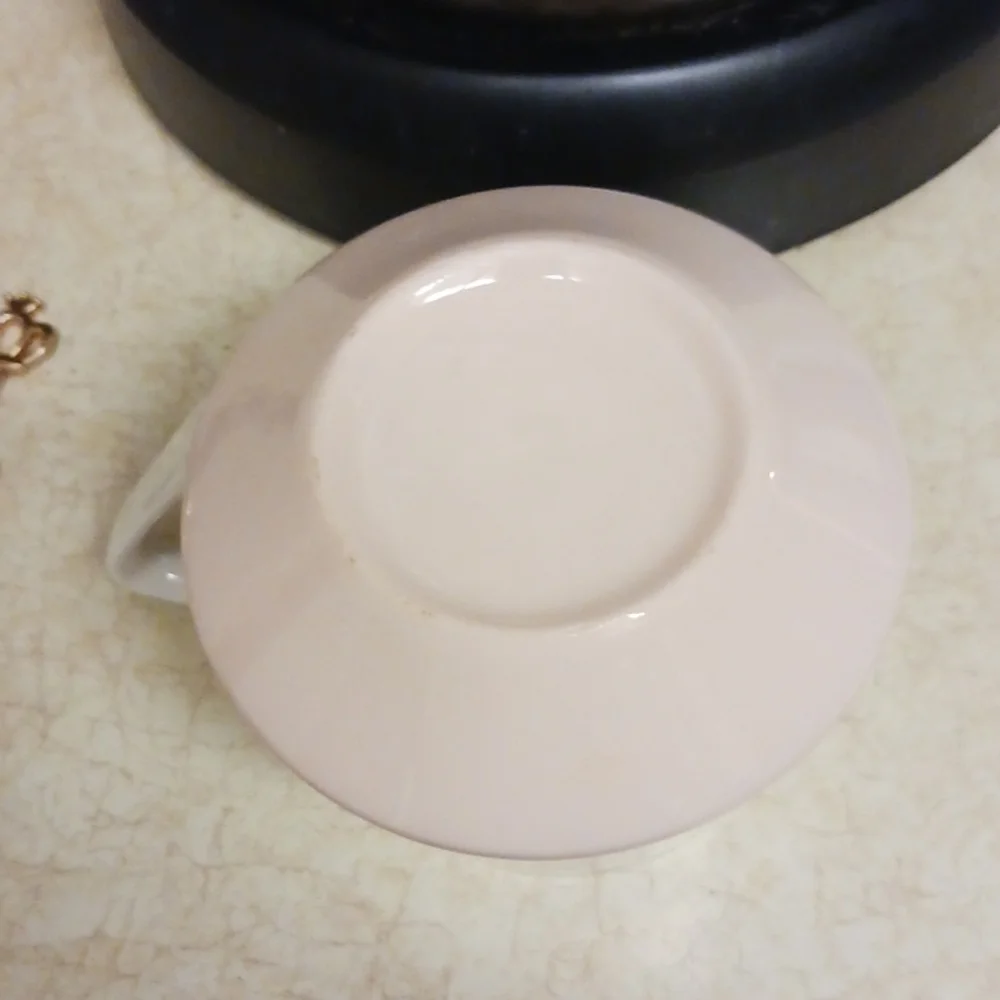 QUEEN OF EVERYTHING, GOLD CROWN TOP, PRECIOUS LIL CROWN SPOON. - Picture 5 of 5